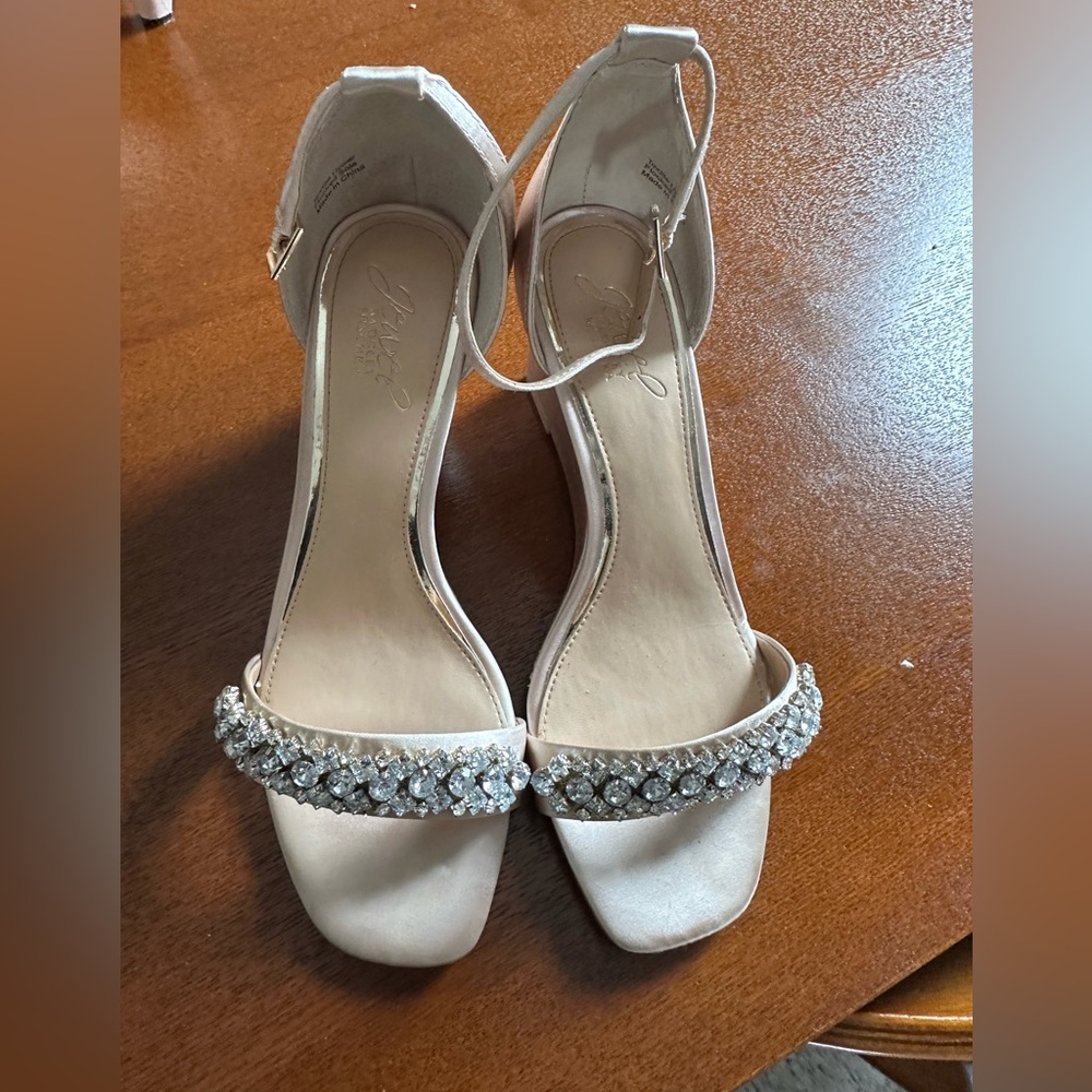 Champagne bejeweled wedges. Jewel by Badgely Mishka. 7.5.